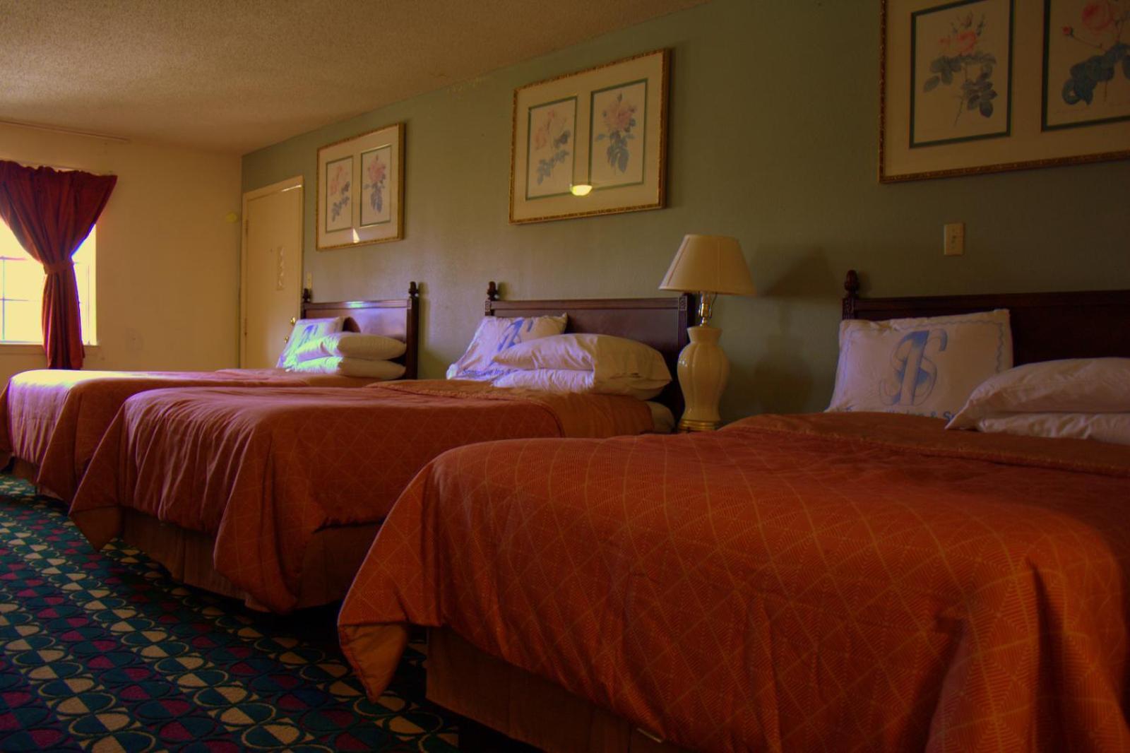 Somerville Inn And Suites Экстерьер фото